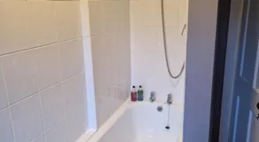 Rainors farm cottage - Image 4