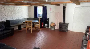 Smithy's Bunkhouse - Image 4