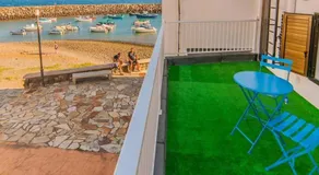 House - Sleeps 2 - Parking - Patio - Image 2