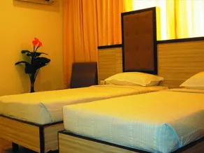 Hotel Kadamba Guestline - Image 4