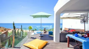 Beachfront Villa - Private Beach Access - Walk Everywhere without car - pool & jacuzzi - Image 3