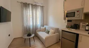 Atsiki's 89 Apartments - Image 5
