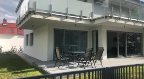 Front Apartment - Image 3