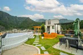 Floral Hotel·Bibo yuan Hotel - Image 2