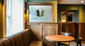 Cross Pipes Tavern and Rooms - Image 3
