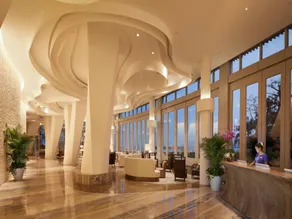 Phoenix Island Resort Sanya - Image 4