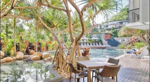 Tranquil treetop retreat minutes from the beach 7405 - Image 4