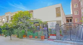 FabHotel HM Residency - Image 4
