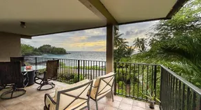 Blue ocean views, AC, 2B2B, Pool, 2 Min Magic sands Beach - Image 3