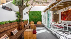 Lisbon Wine House - Rooms & Suites - Image 4