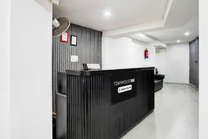 Townhouse Oak Dosar Vaishya Square Metro Station - Image 5