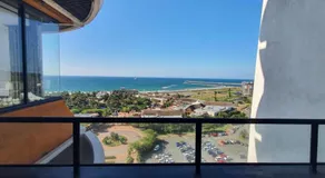 Accommodation Front - Tastefully Furnished 6 Sleeper with Ocean Views - Image 5