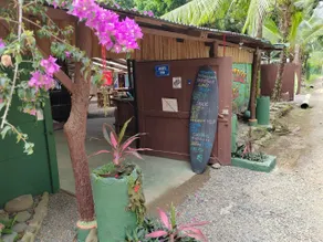 Flutterby House - Image 4