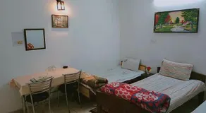 SOLAN HOSTELz - Image 5