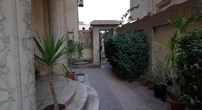 Elite Homes 3BR Sunny Apartment Families Only - Image 3