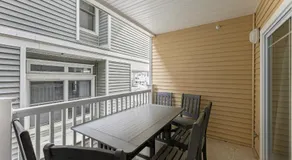 Luxury 6BR Condo | 2 Blocks to Beach - Image 5