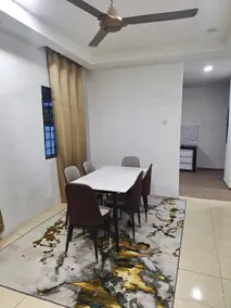 Zehra Villa Seri Iskandar with Private Pool - Image 4