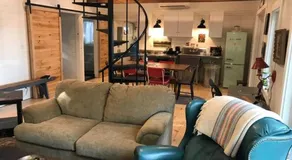 Lakefront Cottage by Country House Escapes - Image 2