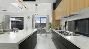 5BR Marsden Park Home Near Schofields Station - Image 3