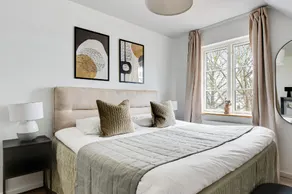 Charm 2 - Great 2-Bdr Apt with Shared Garden and Balcony - Image 2