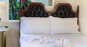 Courtyard Hotel - Image 2
