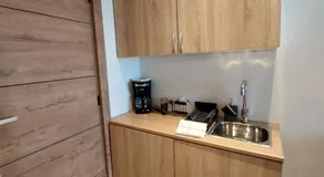 Chavalon Apartments - Image 4