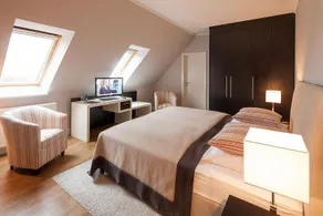 Alcedo Hotel - Image 1