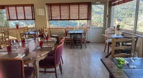 Logis Hotel Restaurant Le Grand Puech - Image 3