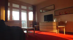 Motel Subaru - Image 2