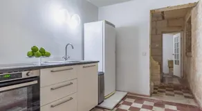 Stylish Retro Suites - Image 5