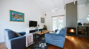 Rhyll Haven Luxury Getaway Apartments - Image 2