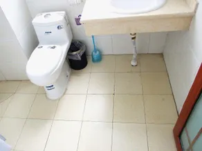 Langfang Huayu Business Hotel - Image 4