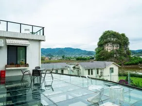 Prism Youth Hostel - Image 2