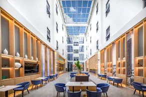 Atour Hotel Xiamen Jimei Lake Business Center - Image 3