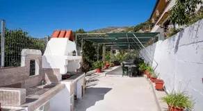 Traditional House Maries - Image 2