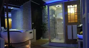 Glamour Wellness Apartments - Image 4