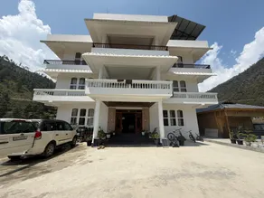 Dirang Retreat - Image 5