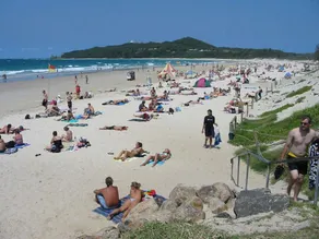 Shirley Street Beach Houses - Image 4