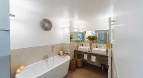 Landhotel Potsdam - Image 2