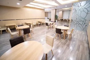Starway Hotel Qingdao May Fourth Square Olympic Sailing - Image 5