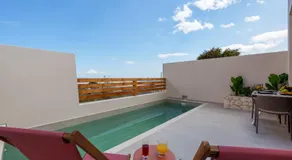 Sugarwhite Suites with Private not Heated Pool - Image 3