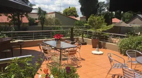 125 on Van Buuren Road Guest House - Image 5