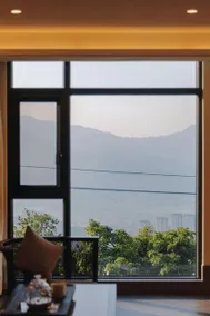 Shili Mingyue Resort Hotel - Image 3