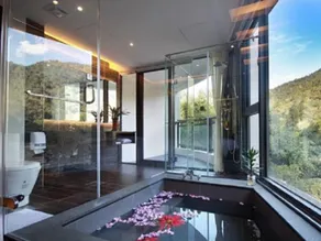 Shuian Lakeside Hotel II - Image 2