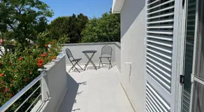 Apartments Glavanci 600m from the sea by TA Leut Agency - Image 3