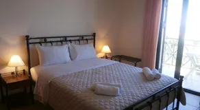 Flisvos Apartments - Image 2