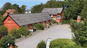 Bed and Breakfast - Image 5