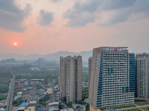Borrman Hotel Guilin North Railway Station Zhonghao International - Image 3