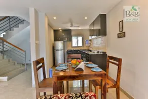 Three Bedroom Lotus Serviced Villa with Pool - Image 4