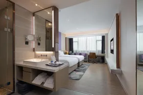 Lavande Hotel Zhuhai Qinglv North Road Tangjiawan Beach - Image 2